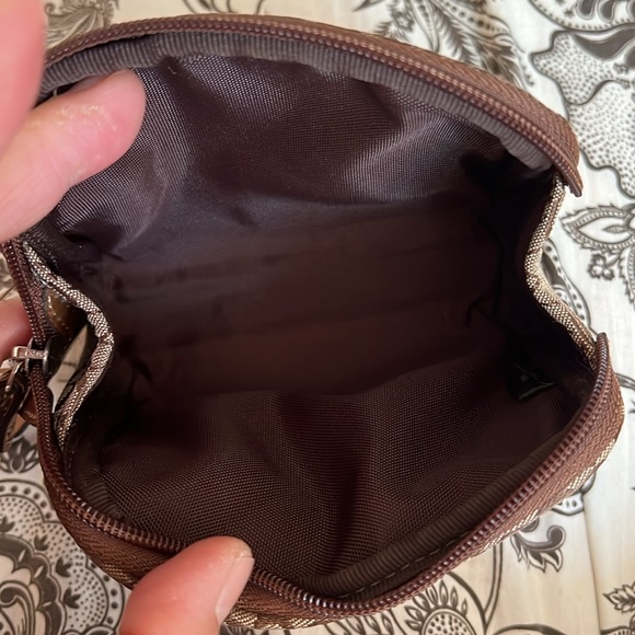 Coach small pouch. - Picture 5 of 8